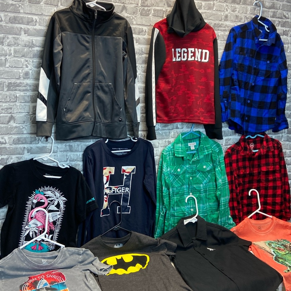 Boys tops